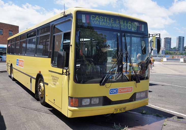 CDC Charter Mercedes O405 Custom 510 7745
